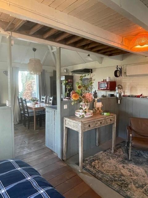 Holiday Cottage De Garage Inn Hank Экстерьер фото